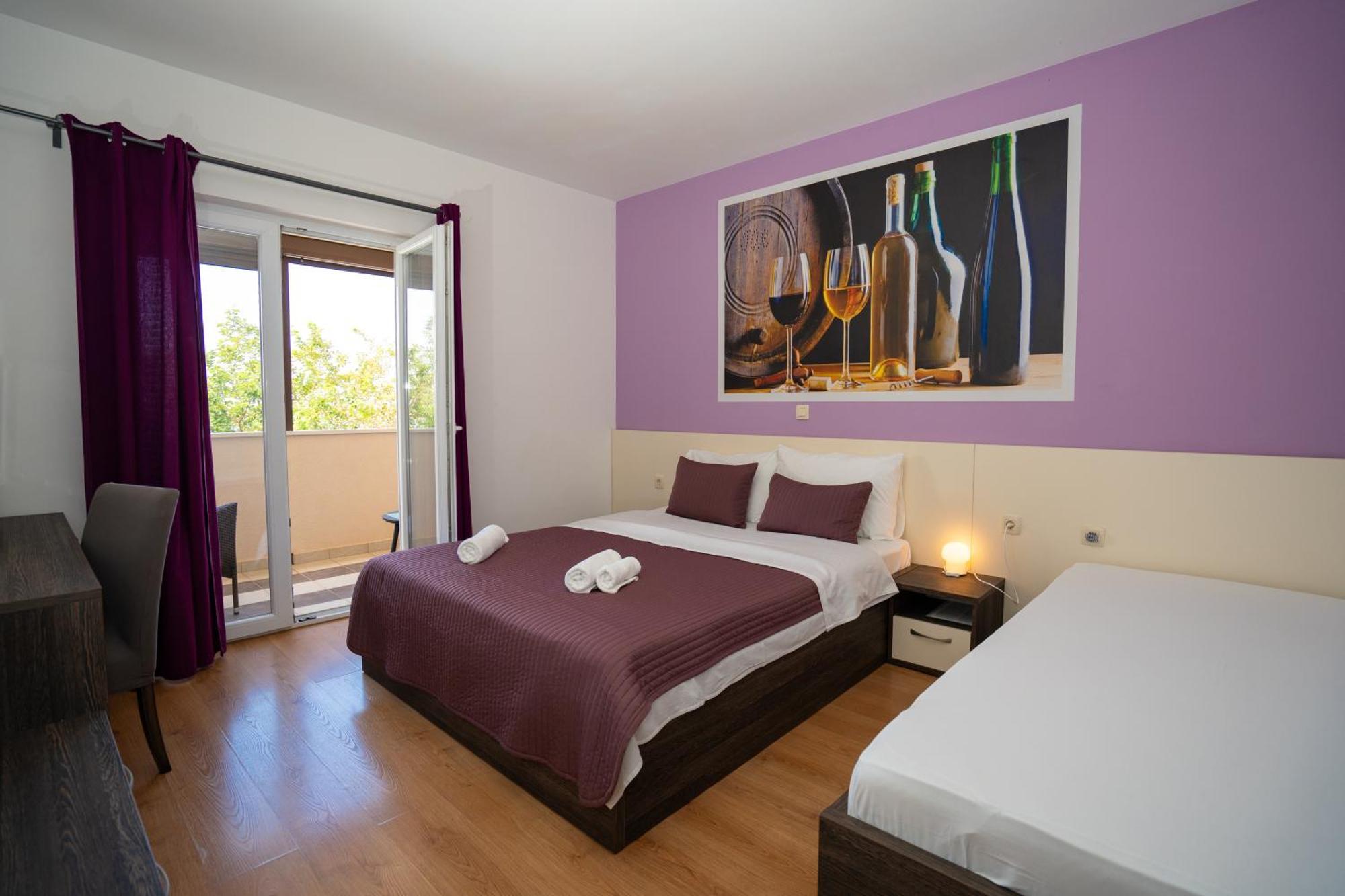 Bed & Breakfast Marta & Tona Kustići Eksteriør billede